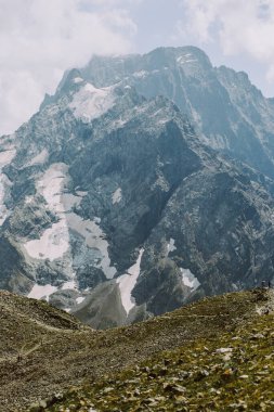 Cennet manzaralı dombay dağı
