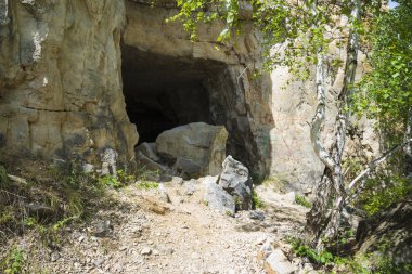 Adit Shiryaevo köy içinde terk edilmiş