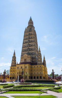 Budist Tapınağı Wat Mahathat Wachiramongkol Tayland. Gün 22 Aralık 2018