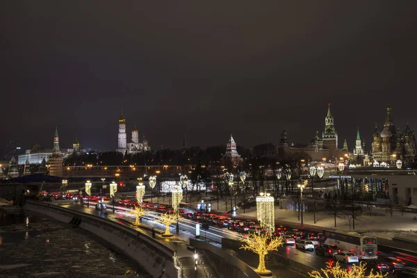 View of the Kremlin in Moscow, Russia. The evening of 14 January 2019 — Stock Photo, Image