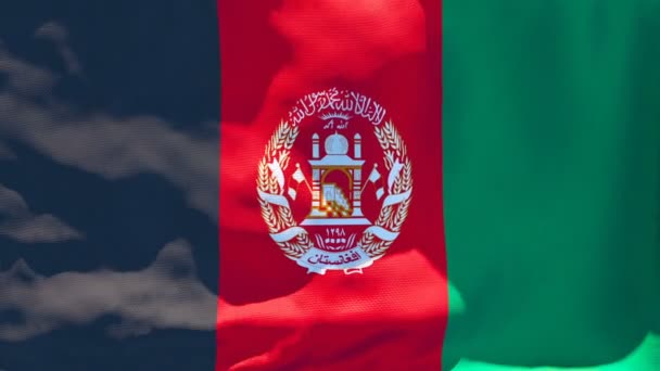 Bendera nasional Afghanistan berkibar di udara. — Stok Video