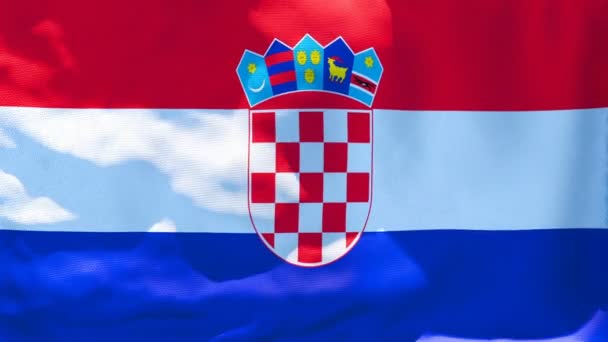 Η εθνική σημαία της Κροατίας κυματίζει στον άνεμο — Αρχείο Βίντεο