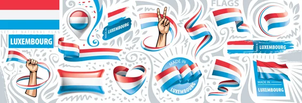 Luxemburg nemzeti zászlójának vektorkészlete különböző kreatív formatervezési mintákban — Stock Vector