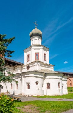 Veliky Novgorod, Rusya. Novgorod Kremlin'de Kutsal Bakire'nin Arabuluculuk Eski Kilisesi Görünümü.