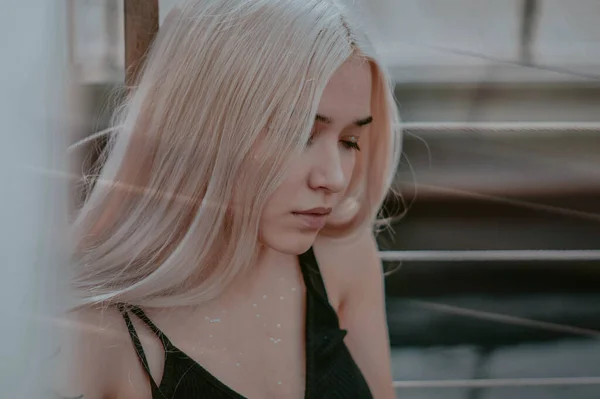 Beauty Romantic Girl Draußen Die Natur Genießen Schönes Herbstliches Blondes — Stockfoto