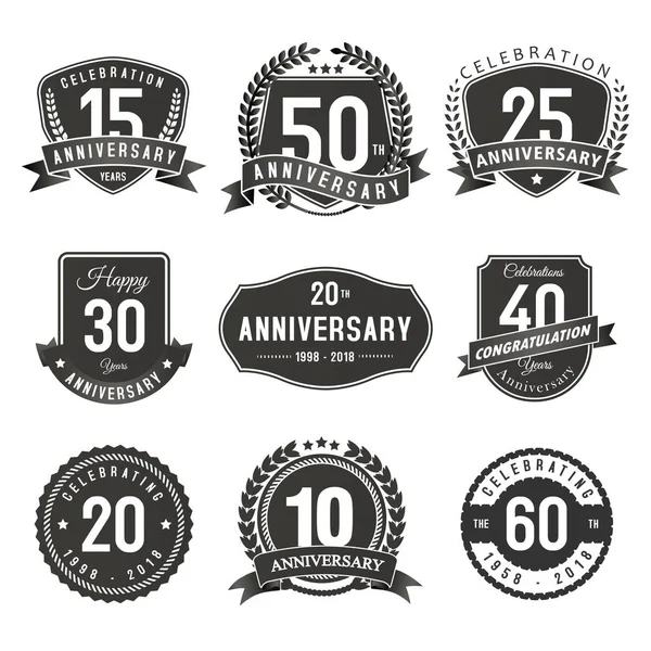 Ensemble Années Anniversaire Vecteur Vintage Badge Étiquettes — Image vectorielle