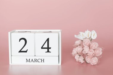 24 Mart. Gün 24 ay. Modern pembe arka planda takvim küpü, Bussines kavramı ve önemli bir olay.