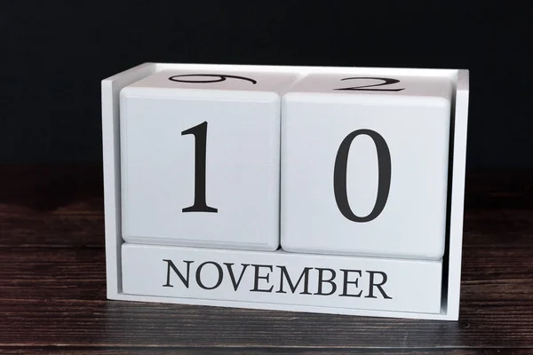 Affärskalender för november, 10: e dagen i månaden. Planerare arrangör datum eller evenemang schema Concept. — Stockfoto