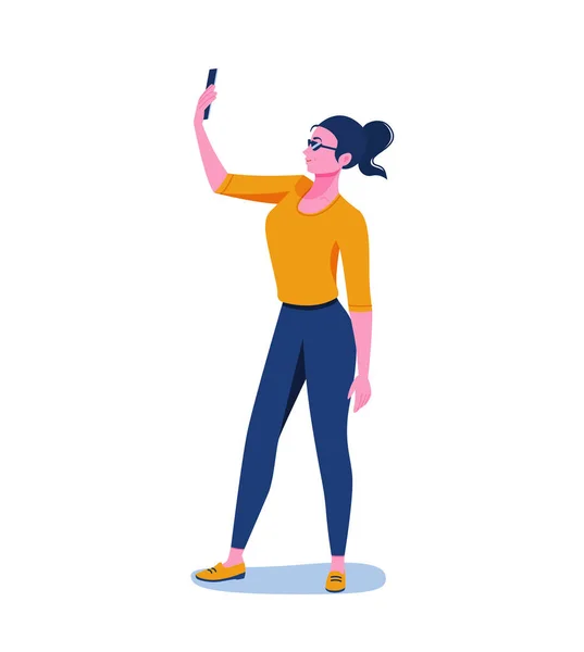 Social media, reti. La donna si sta facendo un selfie. Utilizzando smartphone. Illustrazione vettoriale a concetto piatto per web, landing page, banner. Isolato su bianco . — Vettoriale Stock