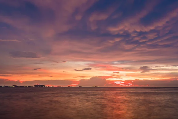 Fundo Céu Crepúsculo Céu Colorido Por Sol Céu Cloud Vivid — Fotografia de Stock