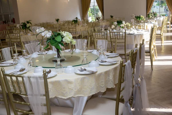 Conjuntos Mesa Boda Sala Bodas Boda Decorar Preparación Conjunto Mesa — Foto de Stock