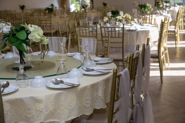 Dukat Bord För Bröllop Eller Annan Tillagad Middag Lyxigt Bröllopsdukning — Stockfoto