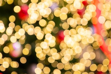Bulanık bokeh ışık arka plan, Noel ve Yeni Yıl tatili arka plan. Kopya alanı ile renkli güzel bulanık bokeh arka plan. Tatil dokusu. Glitter çok renkli ışık lekeleri.
