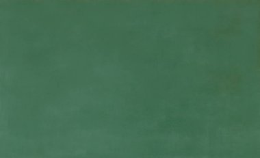 Boş yeşil tebeşir doku beyaz duvara asmak. yeşil tahta ve beyaz arka plandan çift çerçeve. arka plan, duvar kağıdı ve kopyalama alanı için görüntü. metin eklemek için fatura kartı ahşap çerçeve.