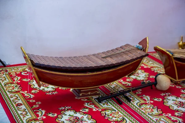 Tailandês Tradicional Alto Xilofone Instrumento Musical Tailandês Xilofone Bambu Thai — Fotografia de Stock