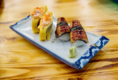 suşi tatlı su kızael ızgara. Sağlıklı için Japon yemekleri. unagi suşi, prim suşi menüsü. arka plan, duvar kağıdı, kopyalama alanı ve menü listesi için görüntü.