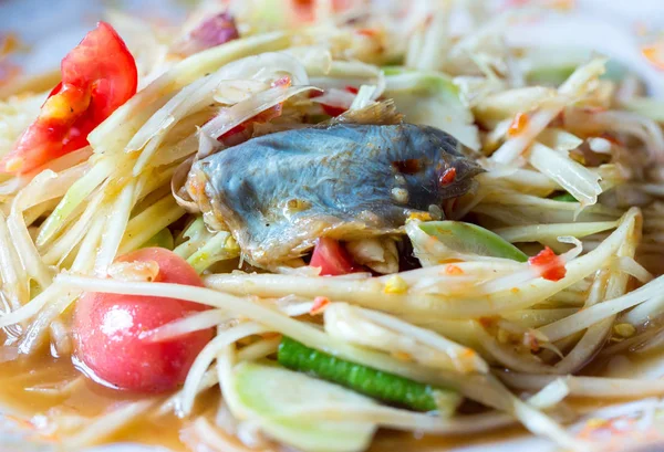 Papaya Sallad Som Sätter Inlagd Fisk Och Långa Bönor Papaya — Stockfoto