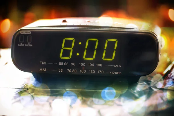 Relógio Rádio Alarme Digital Preto Relógio Rádio Alarme Indicando Hora — Fotografia de Stock