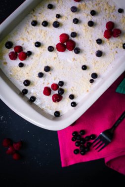 Pasta nefis, baharatlı kek.