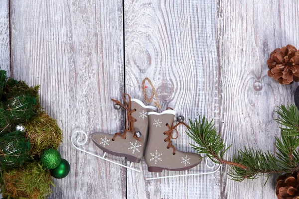 Weihnachtskomposition Auf Grauem Holzhintergrund — Stockfoto