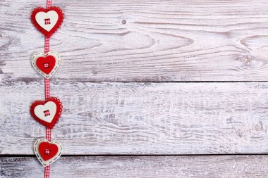 Gri ahşap arka plan üzerinde Noel vintage çelenk