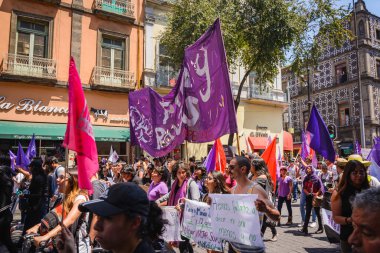 CDMX, Mexico City / Mexico - 17 Eylül 2017: 'Ni Una Menos' marşı, Ciudad de Mexico, Centro historico, Meksika.