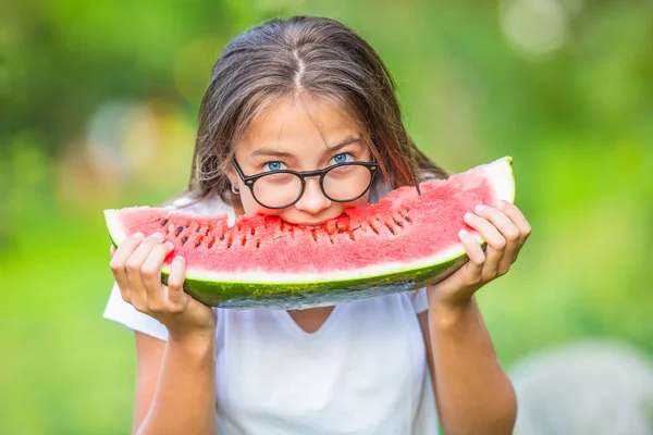 Cute Young Teen Grirl Eating Watermelon Garden — Stock Photo, Image