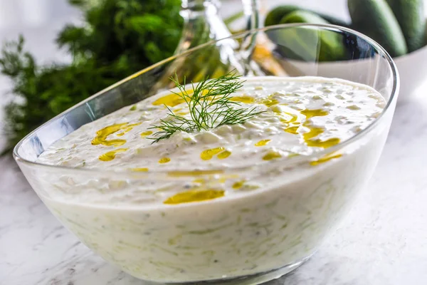 Molho Molho Grego Molho Tzatziki Preparado Com Pepino Ralado Azedo — Fotografia de Stock