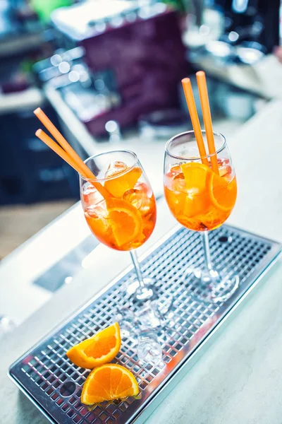 Aperol Spritz Напій Барній Стійці Пабі Або Ресторані — стокове фото