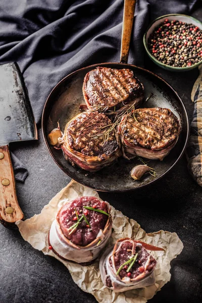 Three Grilled Beef Tenderloin Steaks Coated Bacon Frying Pan — Stock Photo, Image