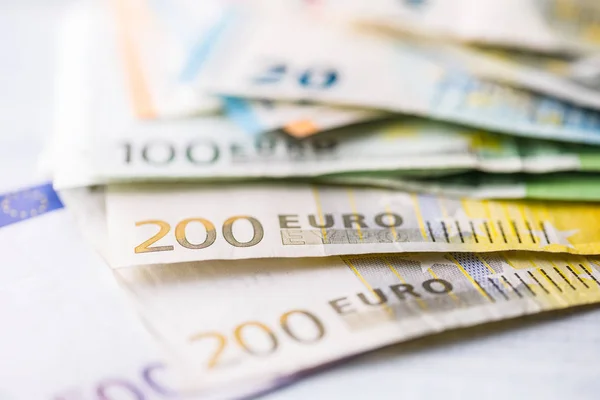 200 Euro Banknoten Detail Auf Dem Stapel Anderer Nominalnoten — Stockfoto