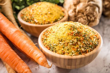 Baharat baharat çeşni vegeta kurutulmuş havuç maydanoz kereviz parsnips ve tuz veya glutamat olmadan.