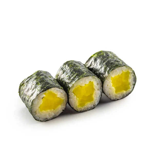 Sushi Maki diferentes tipos aislados sobre fondo blanco —  Fotos de Stock