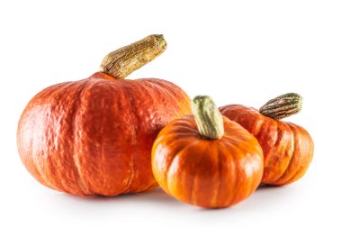 Balkabağı hokkaido taze çiğ sebze beyaz arka planda izole