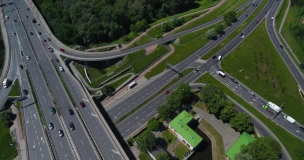 交通运行高速公路交叉路口 — 图库视频影像