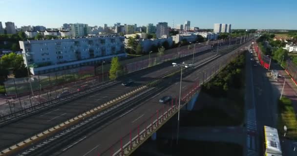 Circulación aérea sobre la autopista — Vídeo de stock