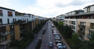 Varşova, Polonya: Uçan daire kompleksi Street aracılığıyla