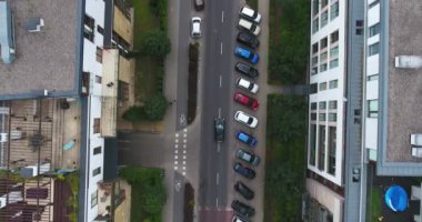 Varşova, Polonya: Havai görünümü bir semtte alanında araba