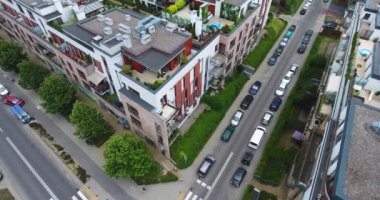 Varşova, Polonya: 06 14 2018 açığa görünümü güzel banliyö kompleks