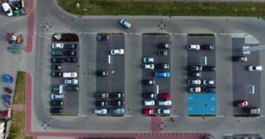 Park yeri Salonu yakınındaki üzerinde azalan. Havadan görünümü