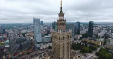 Sarayı Kültür ve bilim ve gökdelenler yakın, Varşova havadan görünümü