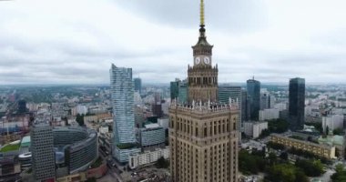 Modern gökdelenlerin muhteşem görünümü