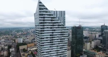 Scyscraper hava görünümünü. Tepeden tırnağa