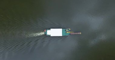 Havai görünümü Nehri'nde tekne yelken: Varşova, Polonya