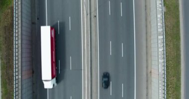 Genel gider yukarıdan aşağı atış Rating geçiş karayolu