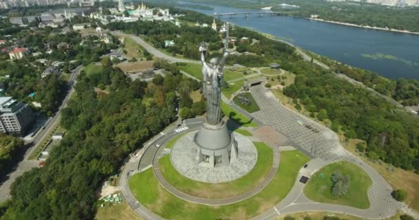 Overhead View Motherland Monument Kiev Ukraina — Stok Video