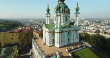 Saint Andrew's Kilisesi'nin arkadan Kiev açığa: Kiev, Ukrayna