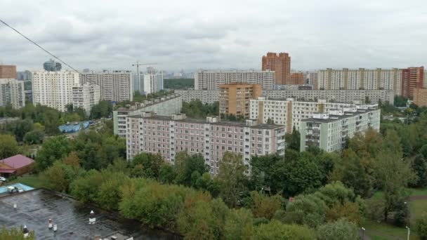 Жилой городской район города Москвы — стоковое видео