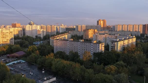 Жилой городской район города Москвы. Timelapse — стоковое видео