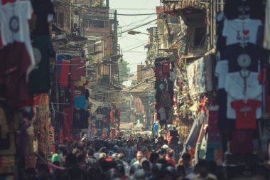 Asya sokak hayat. Kalabalık cadde Katmandu, Nepal 